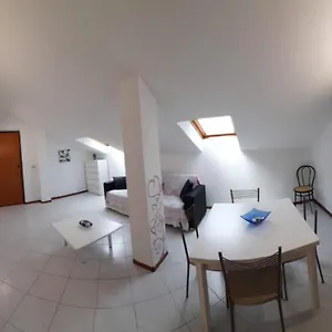  Appartement Attico Del Sole Zero Undici Zero Uno Sette Lt 0787